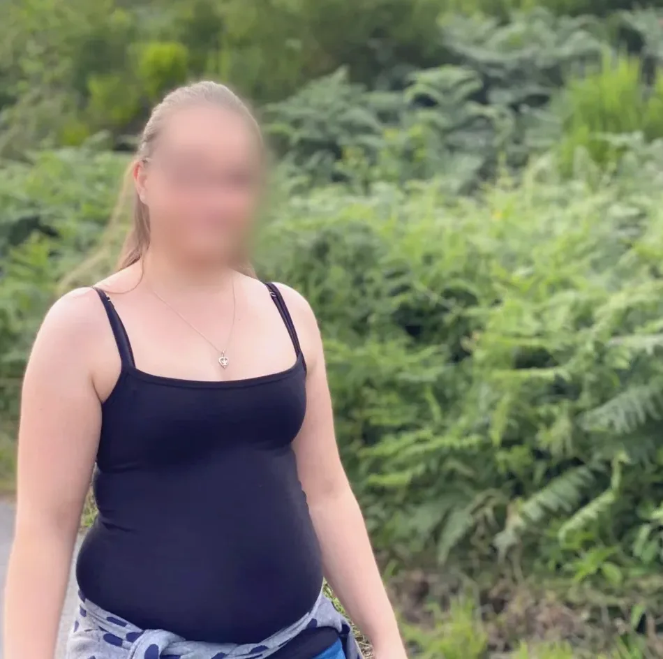 Andrea, 33 años